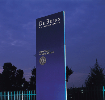 De Beers Pylon Sign